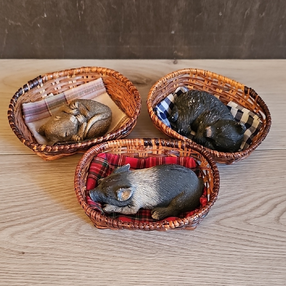 Vintage 80s Sandicast Sandra Brue Sleeping Pig,‎ Bear Cub, And Mouse Figurines